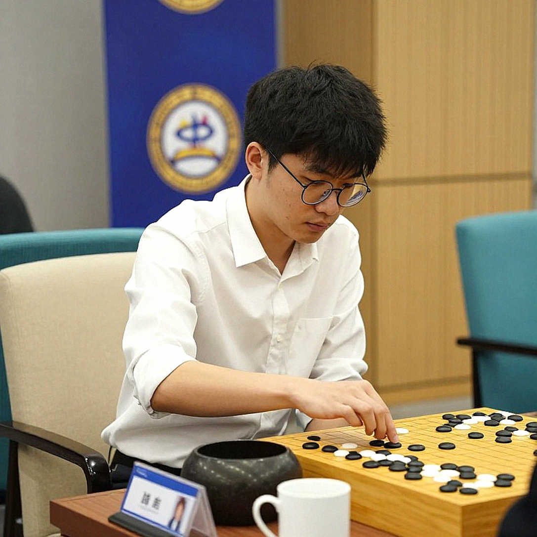 Olympiad cờ vua 2026: Ấn Độ bảo vệ ngai vàng giữa Samarkand, và trận đấu Gukesh – Sindarov treo lơ lửng trên đầu