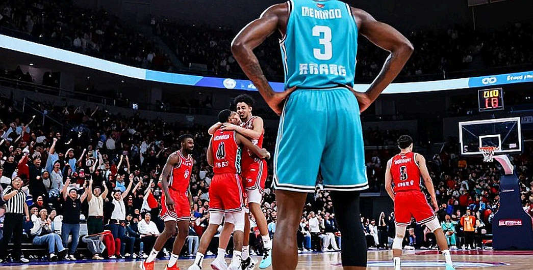 Án phạt 5 lượt chọn đầu tiên: NBA phanh phui vụ lách trần lương của Clippers và bài học 18 năm từ Timberwolves